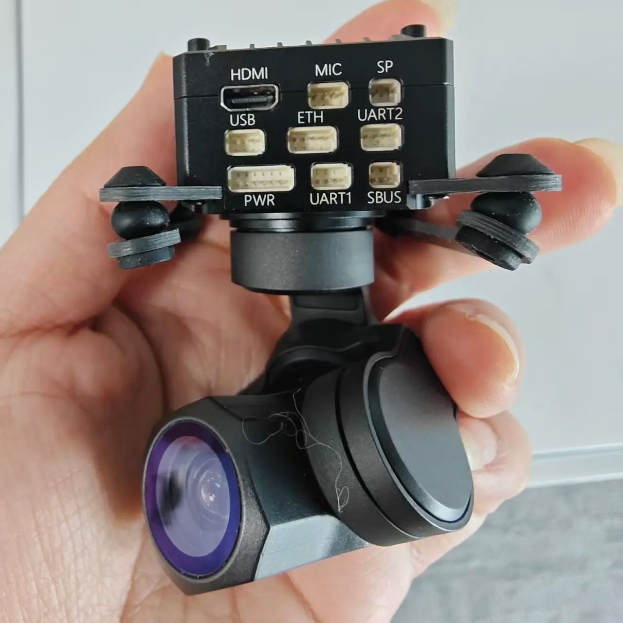 Z1MINI جيمبال ثلاثي المحاور بد - مراجعة Drone Z1 وسعره